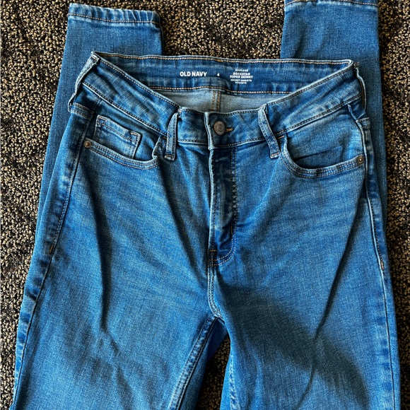 Old Navy high-rise Rockstar super skinny jeans - Picture 2 of 4